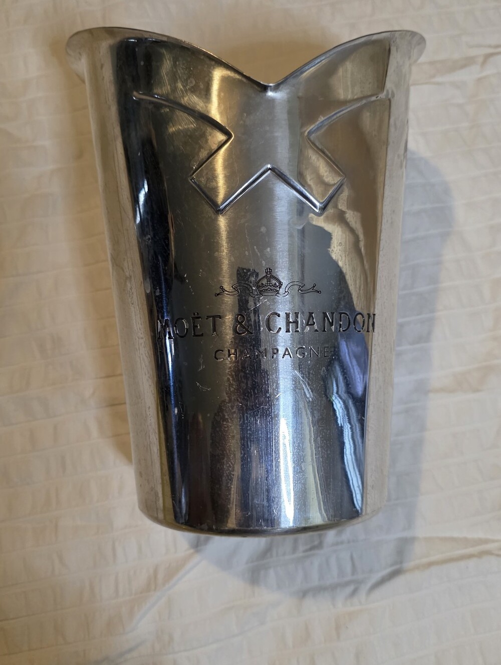 Moet & Chandon Champagne Ice Buckle
